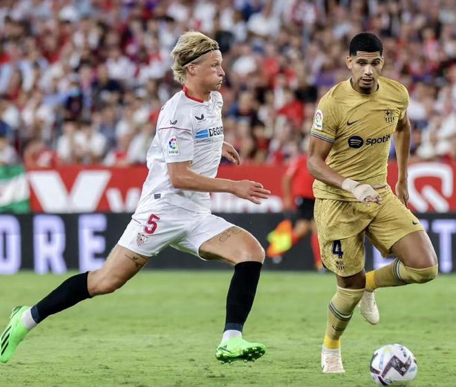 韩国乒乓球队完胜波兰乒乓球队，奥恰洛夫统治全场的简单介绍