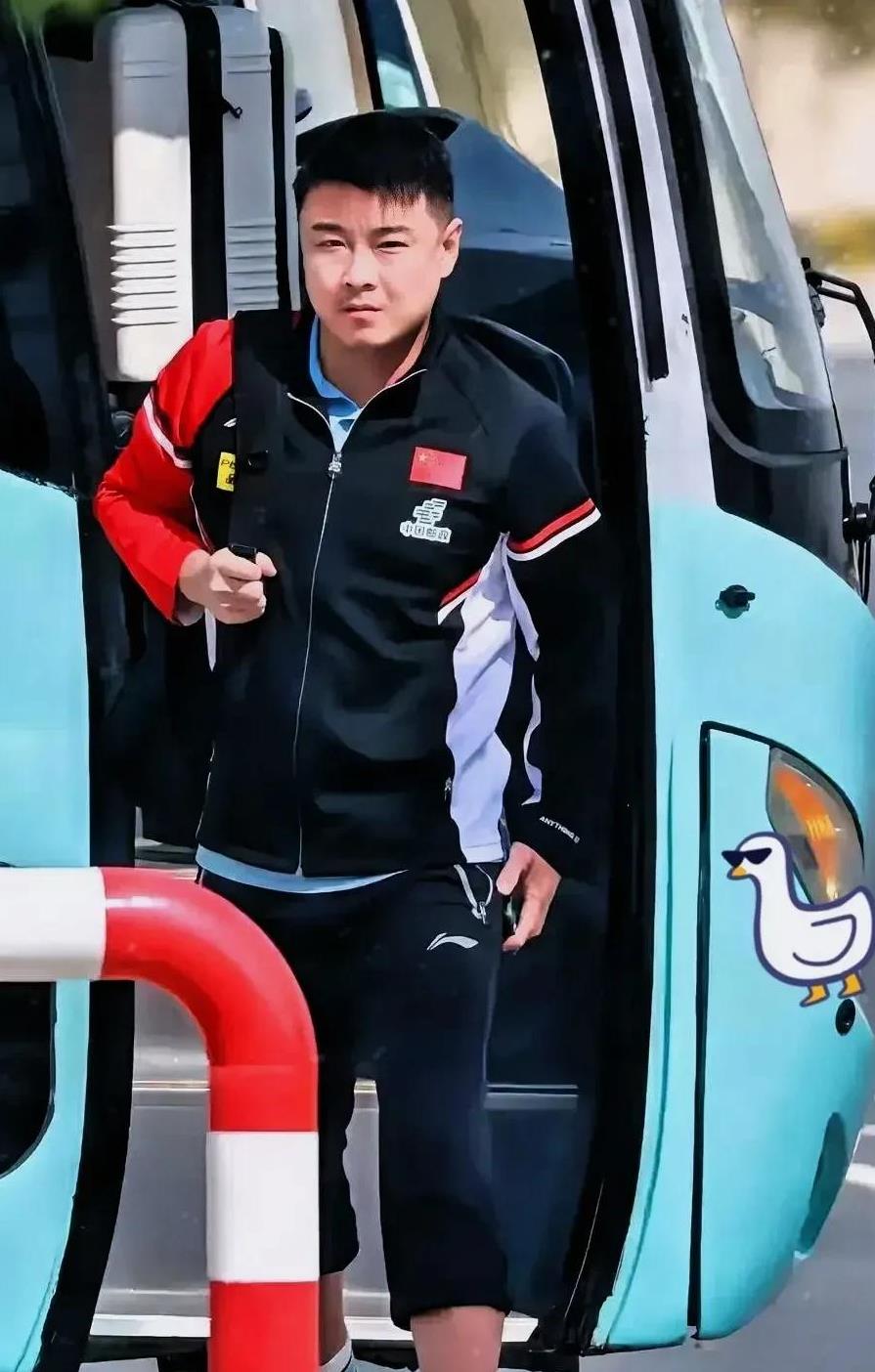 奥地利乒乓球队翻盘波兰乒乓球队,王皓送出助攻的简单介绍 奥地利乒乓球队翻盘波兰乒乓球队,王皓送出助攻的简单介绍