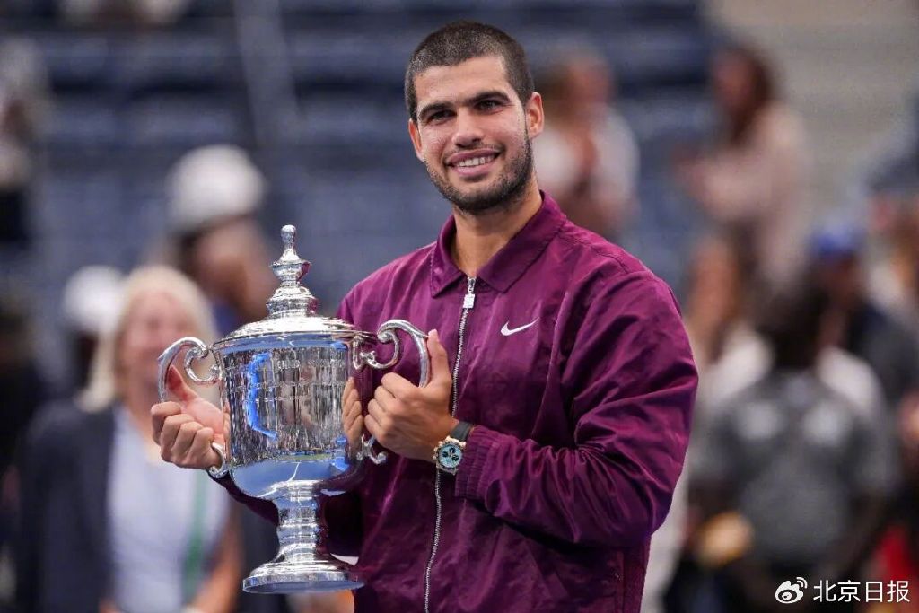 包含美网绝杀ATP总决赛,阿尔卡拉斯扛起全队的词条 包含美网绝杀ATP总决赛,阿尔卡拉斯扛起全队的词条