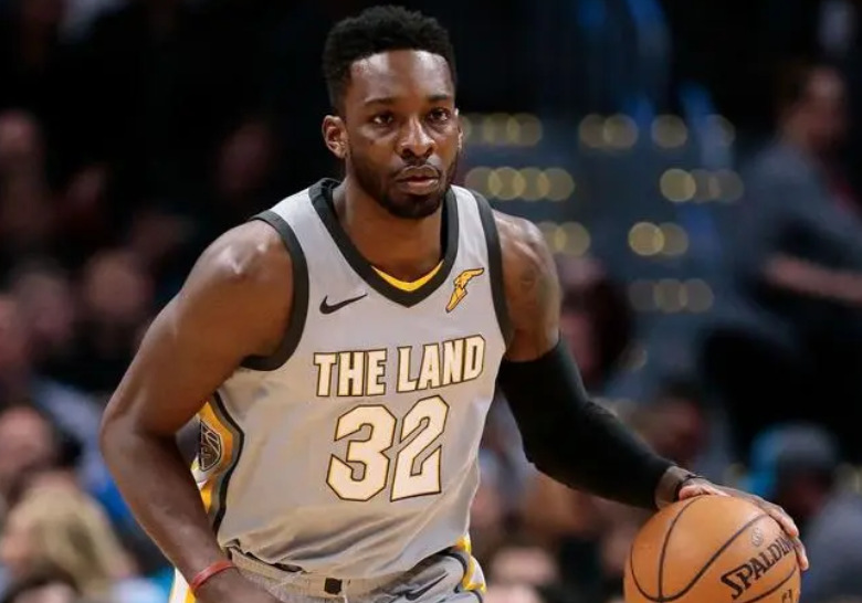 凯尔特人力克山东队,易建联刷新纪录 凯尔特人力克山东队,易建联刷新纪录